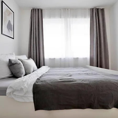 Elegante Rua Garrett Apartmán *